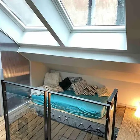 Loft Centre Situe Dans Rue Calme *