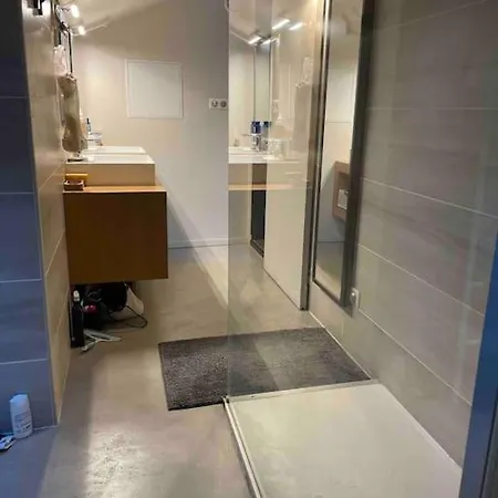 Loft Centre Situe Dans Rue Calme Appartement