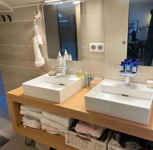 Loft Centre Situé Dans Rue Calme Appartamento *